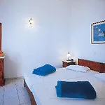 Petali Village 3* אפולוניה