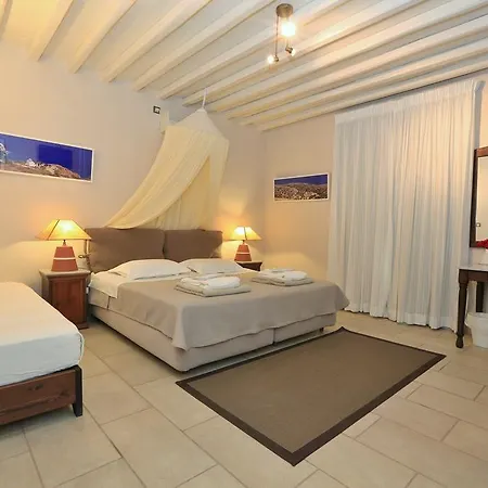 Petali Village Apollonia (Sifnos)