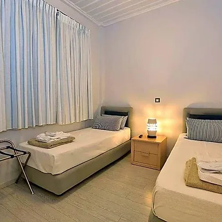 Hotel Petali Village 3*